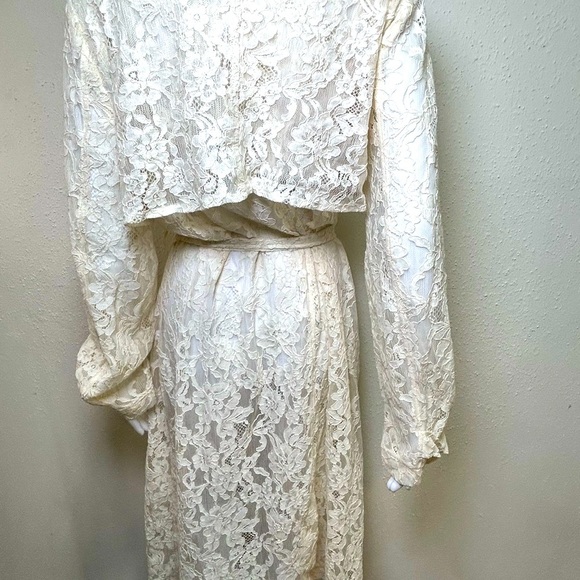 Express Lace Long Trench style Coat - Picture 6 of 10